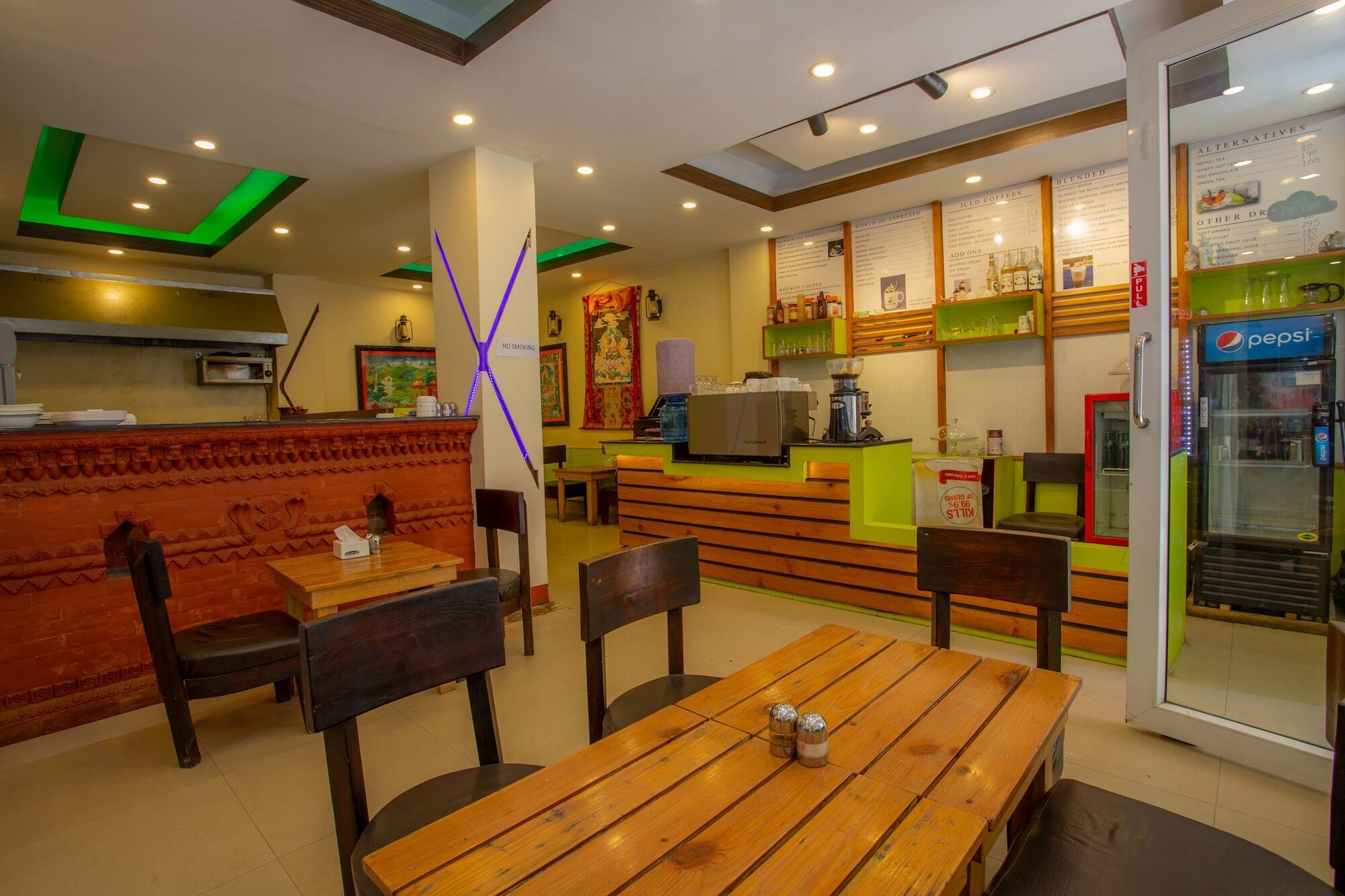 Oyo 153 Aster Hotel Nepal Kathmandu Exterior photo